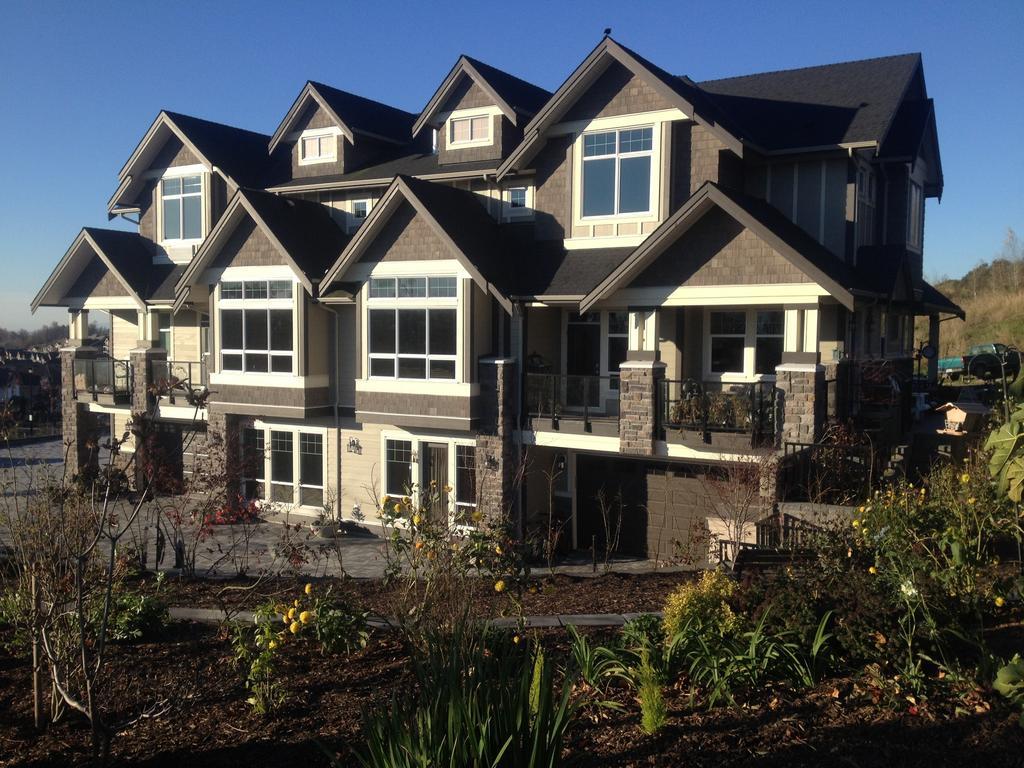 Brookside Inn Boutique Hotel Abbotsford Exterior foto