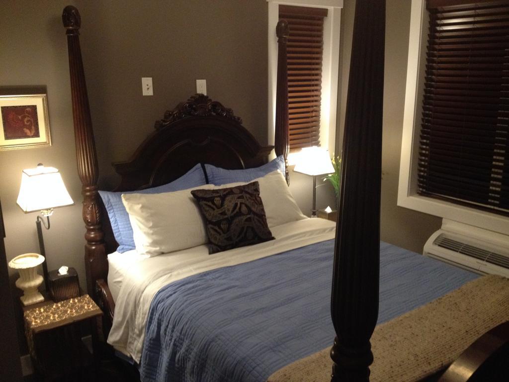 Brookside Inn Boutique Hotel Abbotsford Habitación foto