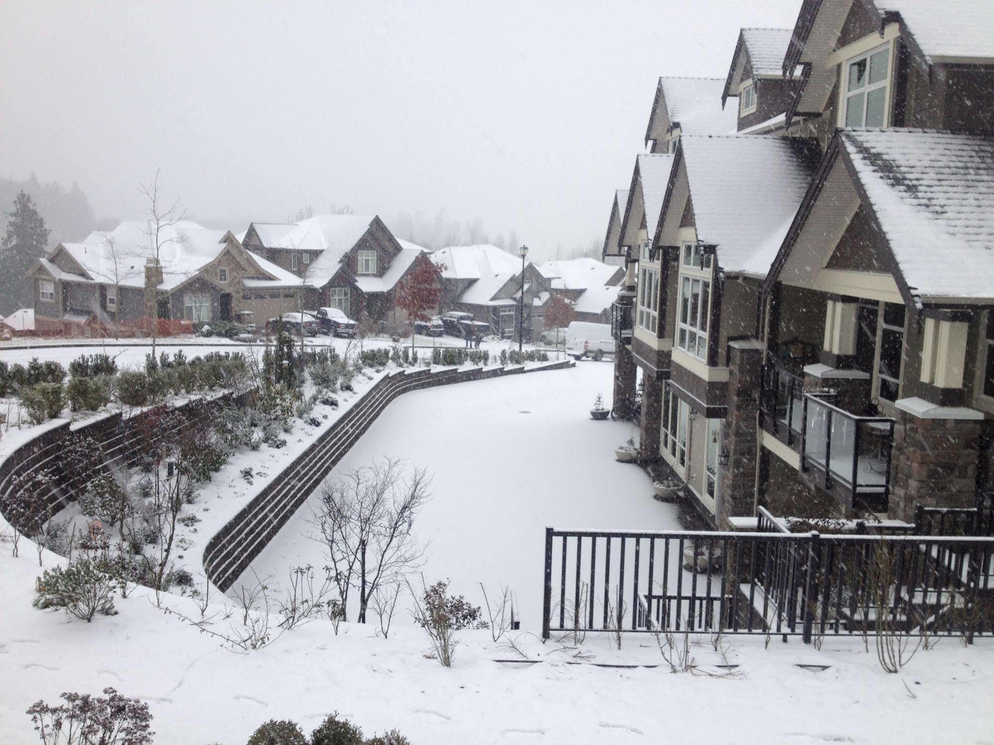 Brookside Inn Boutique Hotel Abbotsford Exterior foto
